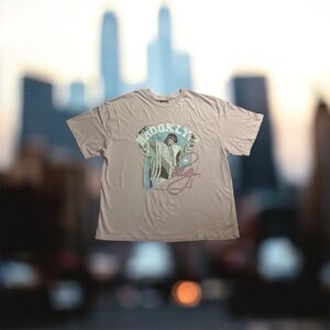 Women's Graphic Tee in Cream